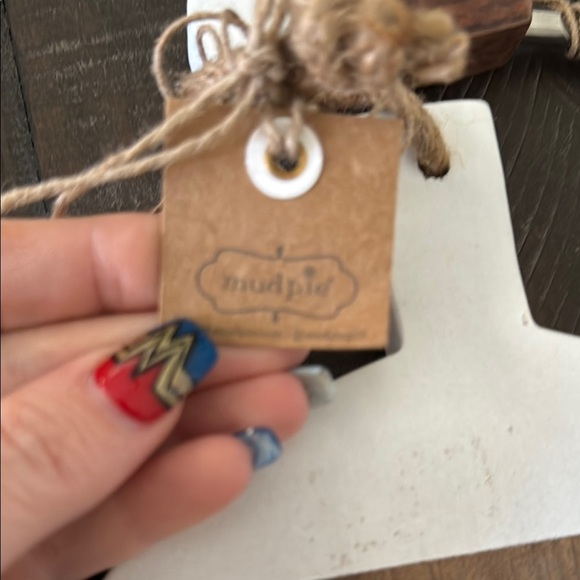 Mud Pie White and Wood Serving Board with Tag - Picture 2 of 6